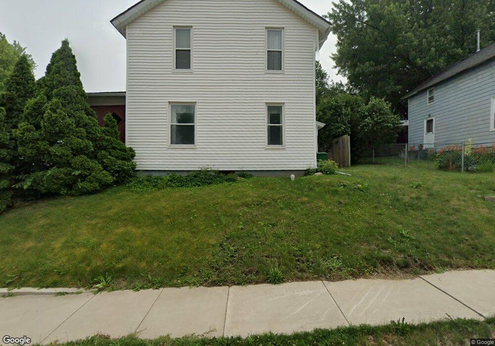 121 N Arch St, New Carlisle, IN 46552 - photo 1