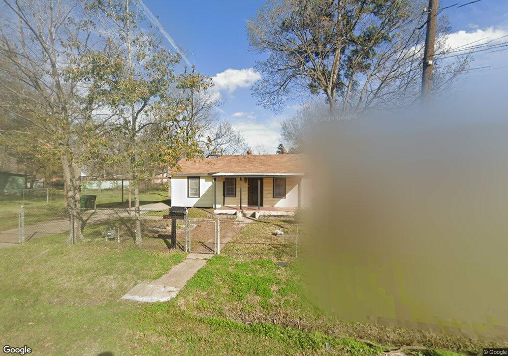 7812 Appleton St, Houston, TX 77022 - photo 1