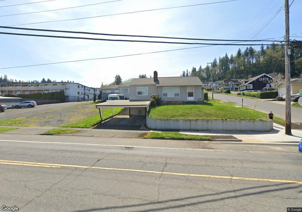 324 W B St, Rainier, OR 97048 - photo 1