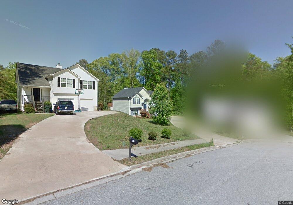 810 Orris Ln SW unit 2, Mableton, GA 30126 - photo 1