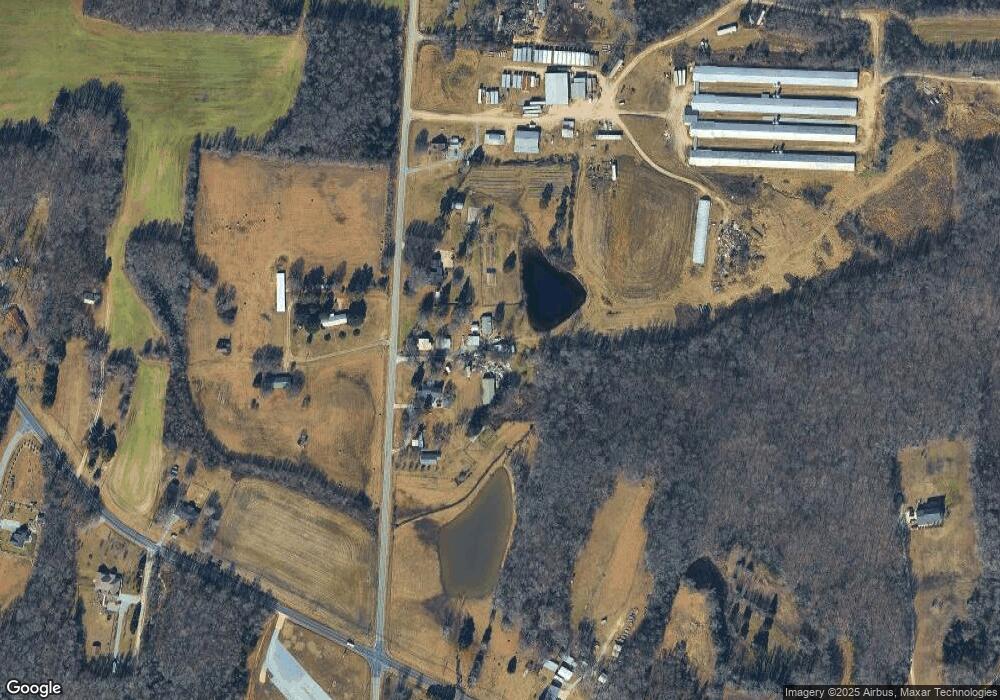 6996 Muddy Creek Rd, High Point, NC 27263 - photo 1