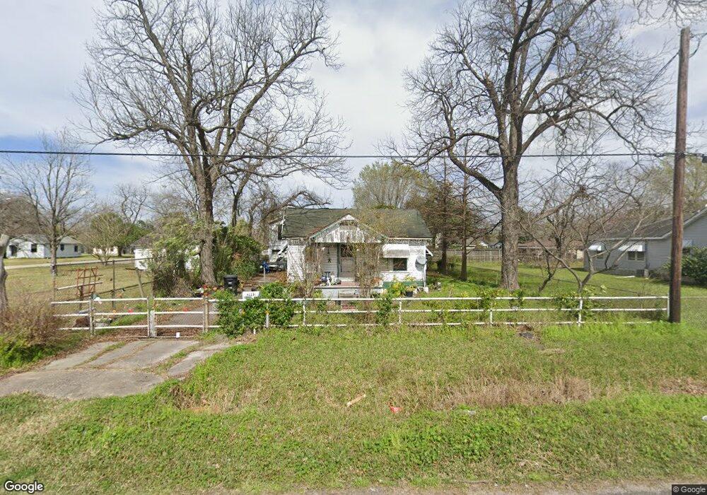 3903 Linder St, Houston, TX 77026 - photo 1