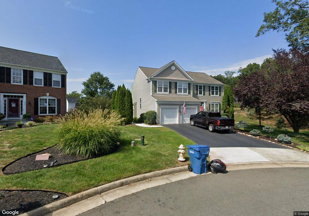 14900 Honey Locust Ct, Woodbridge, VA 22193 - photo 1