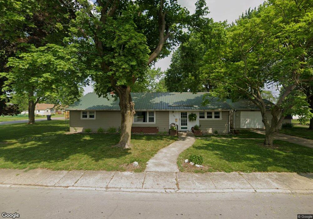 255 Morningside Dr, Nappanee, IN 46550 - photo 1