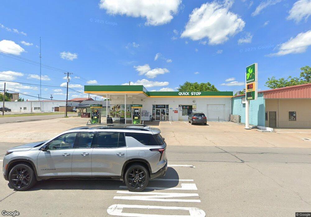 301 E Sam Rayburn Dr unit B, Bonham, TX 75418 - photo 1