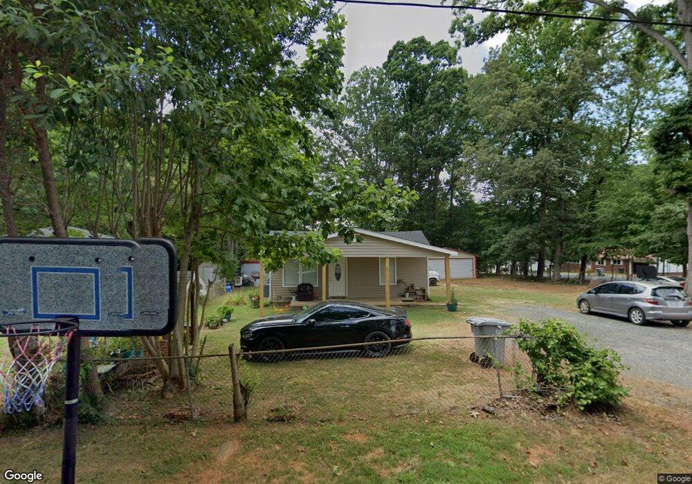 1643 Thornsdale Dr, Asheboro, NC 27203 - photo 1