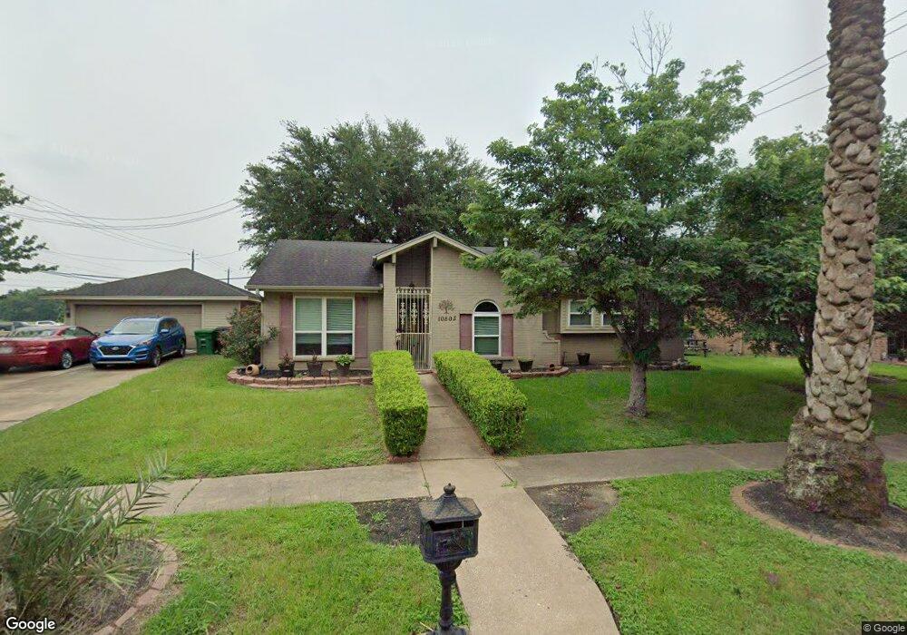 10803 Tower Bridge St, Houston, TX 77075 - photo 1