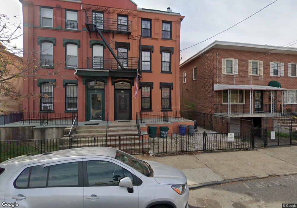 143 Lembeck Ave unit 3, Jersey City, NJ 07305 - photo 1