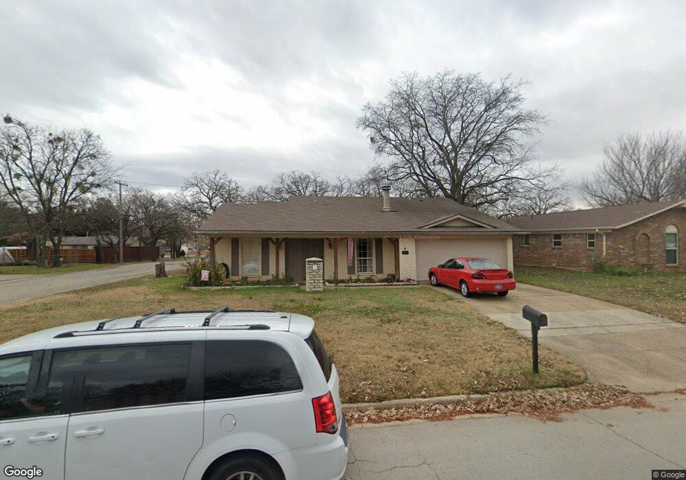 725 Ponderosa Dr, Hurst, TX 76053 - photo 1