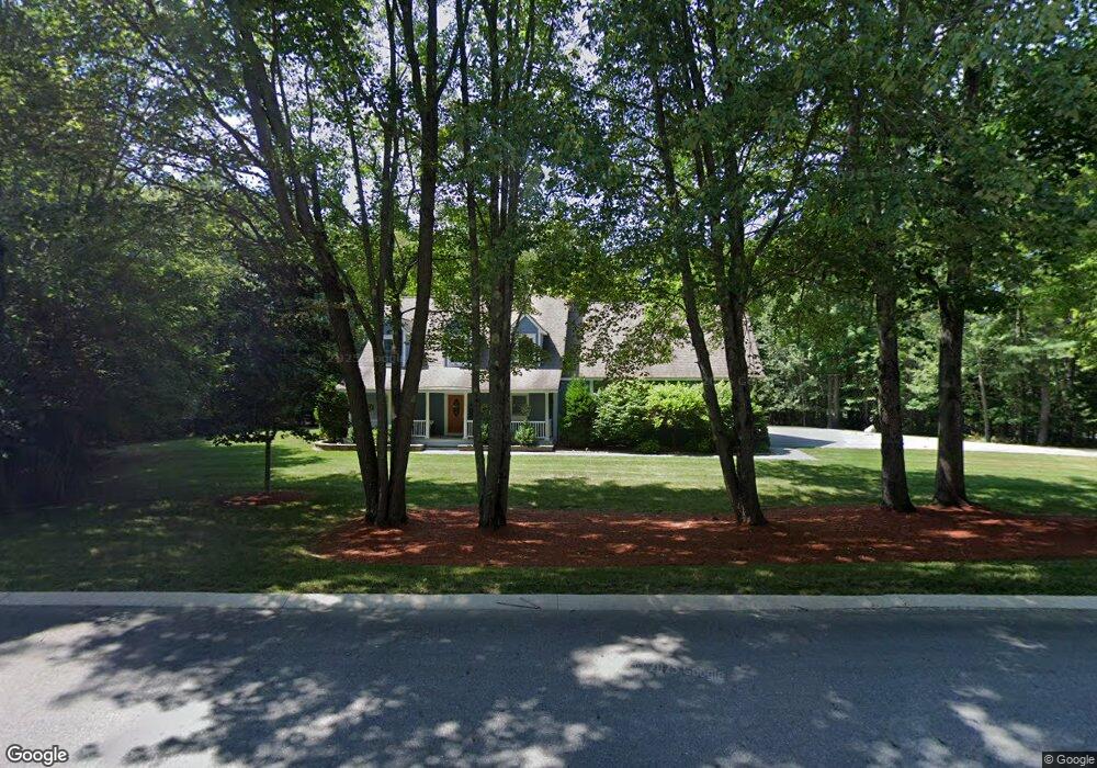 14 Caldwell Cir, Lewiston, ME 04240 - photo 1