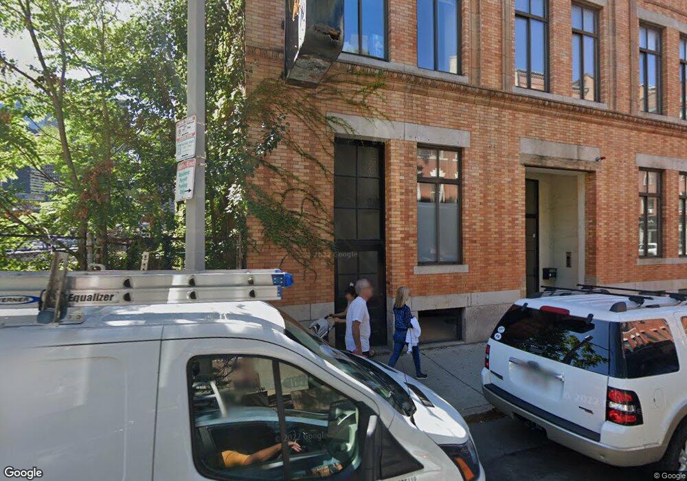 108 Richmond St unit 4, Boston, MA 02109 - photo 1