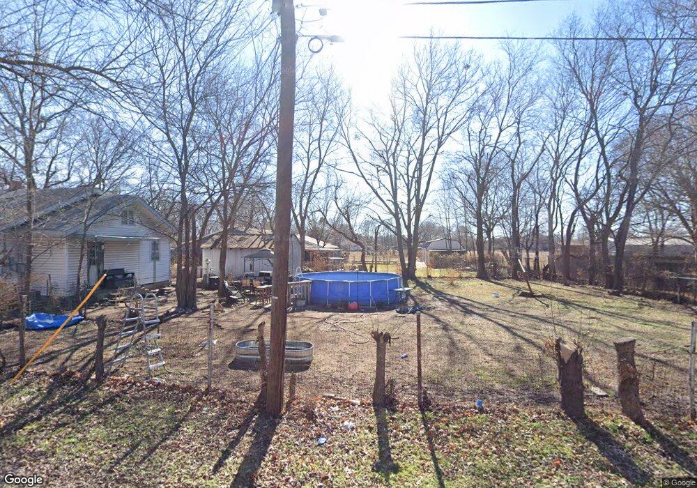 469 E Claremore St, Claremore, OK 74017 - photo 1