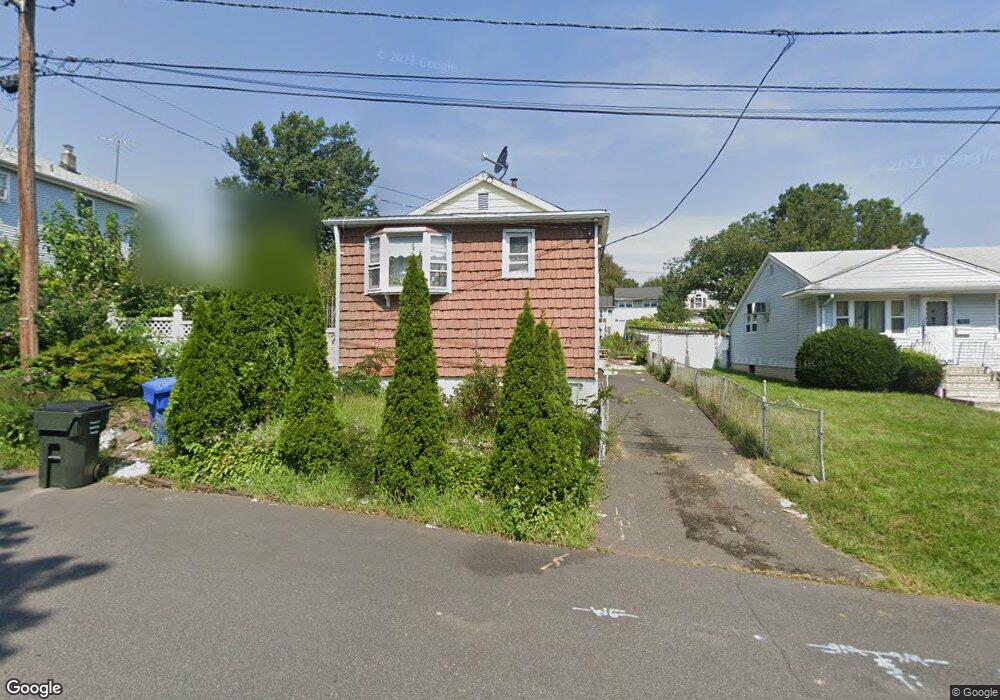 28 Diaz St, Iselin, NJ 08830 - photo 1