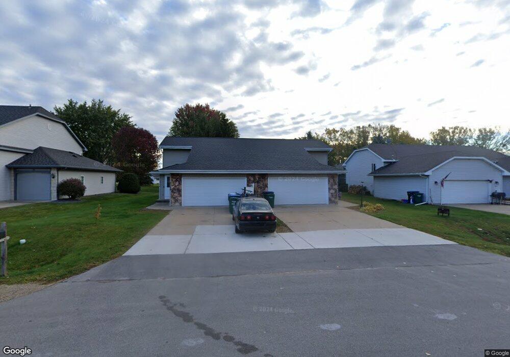 2124 Cloudview Ct, Appleton, WI 54914 - photo 1