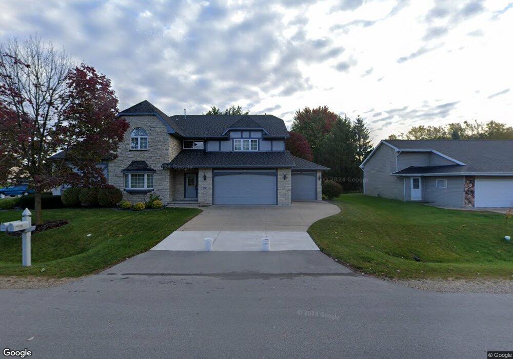 2136 Cloudview Ct, Appleton, WI 54914 - photo 1