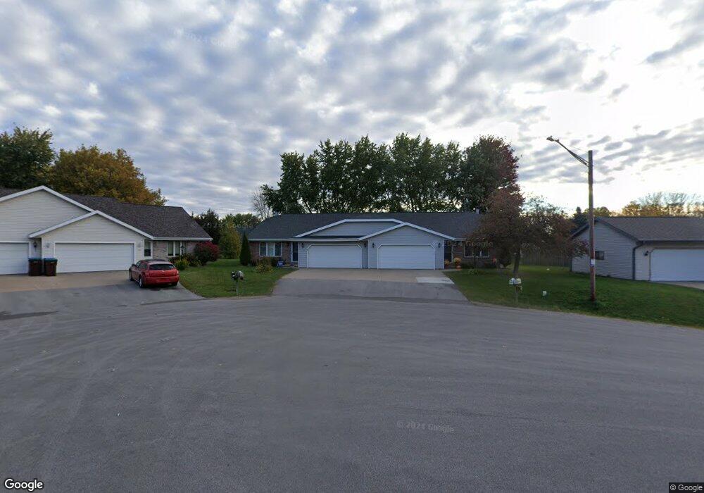 2234 Cloudview Ct, Appleton, WI 54914 - photo 1