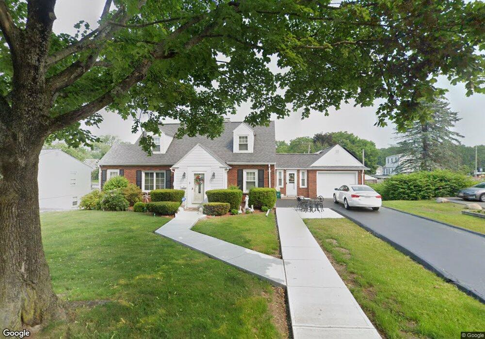 3 Greenfield St, Worcester, MA 01604 - photo 1