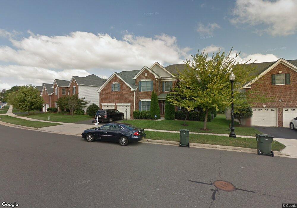 42530 Lewiston Dr, Chantilly, VA 20152 - photo 1