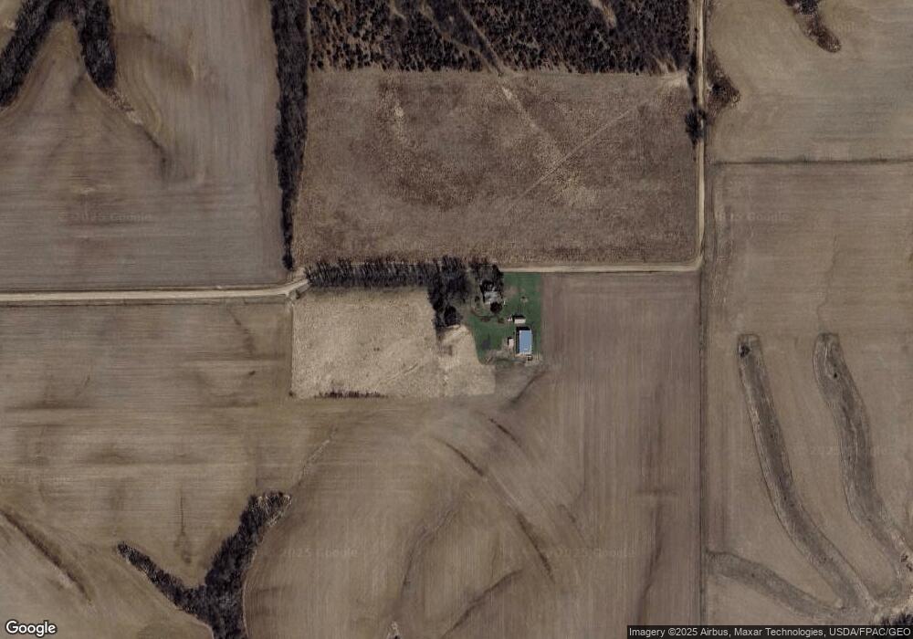 22401 112th St, Columbus Junction, IA 52738 - photo 1