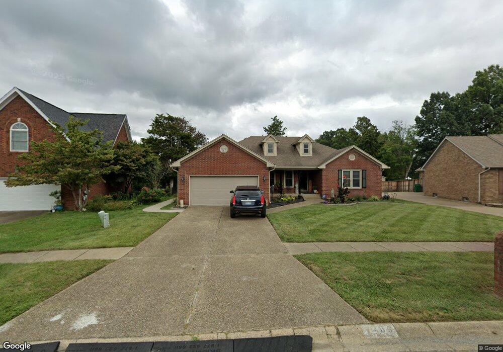 7405 Duchess Dr, Louisville, KY 40228 - photo 1