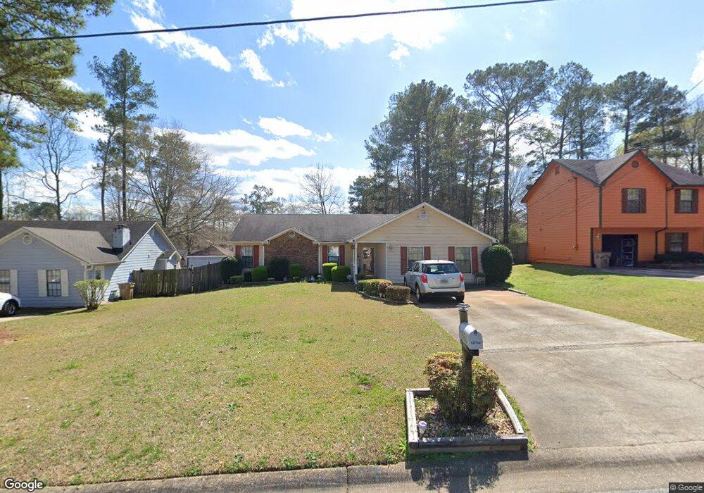 1563 Carriage Ln, Jonesboro, GA 30238 - photo 1