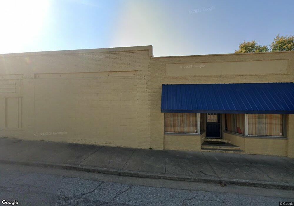 104 W Main, Locust Grove, OK 74352 - photo 1