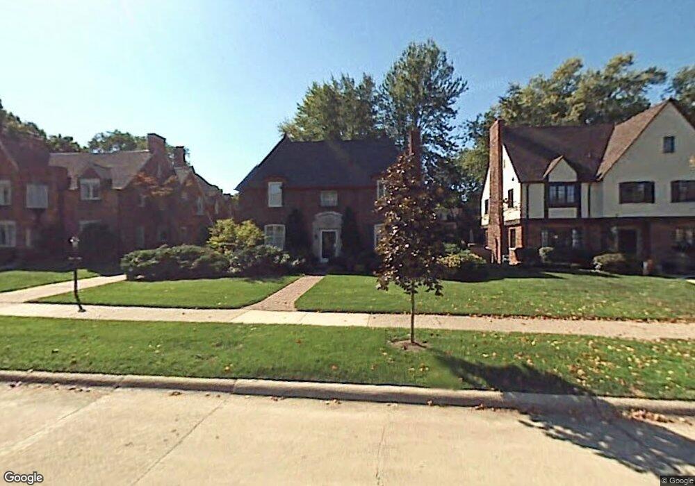 497 Lincoln Rd, Grosse Pointe, MI 48230 - photo 1