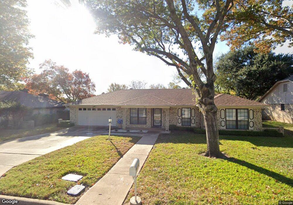341 Stratford Dr, Hurst, TX 76054 - photo 1