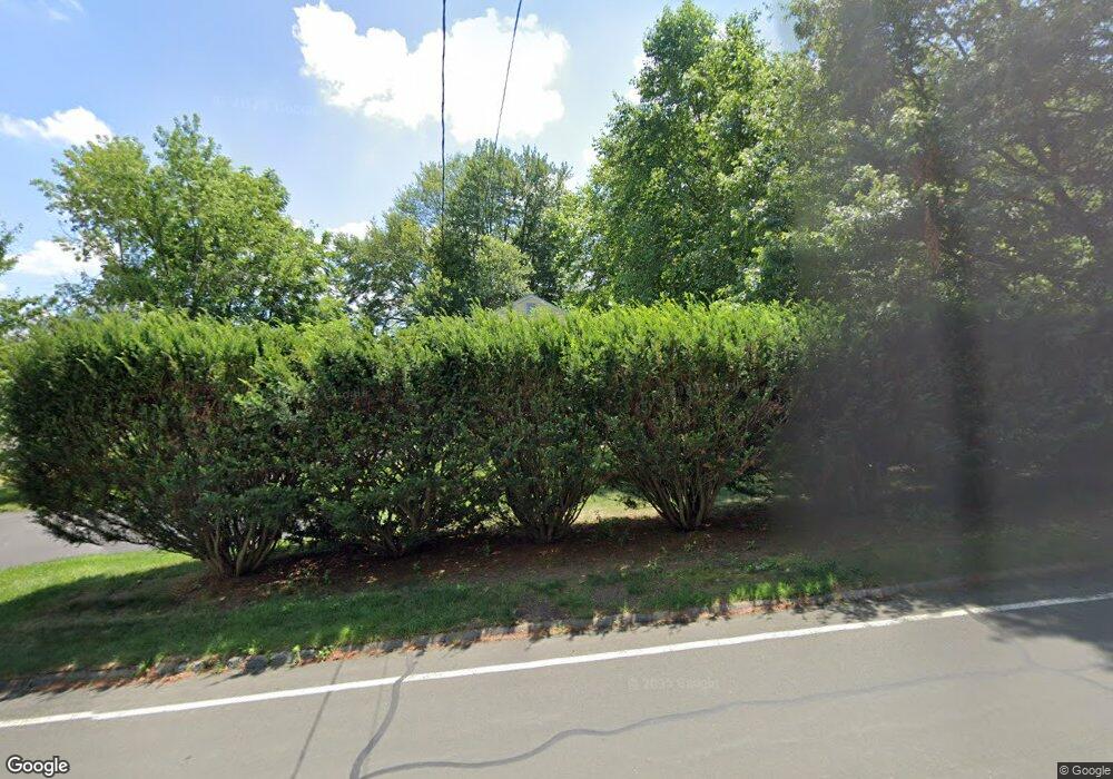 47 Burr Rd, Bloomfield, CT 06002 - photo 1