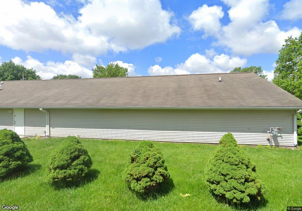 201 Moultrie Ave, Mattoon, IL 61938 - photo 1