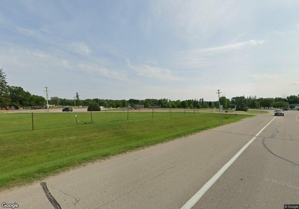 909 N Main St, Zumbrota, MN 55992 - photo 1