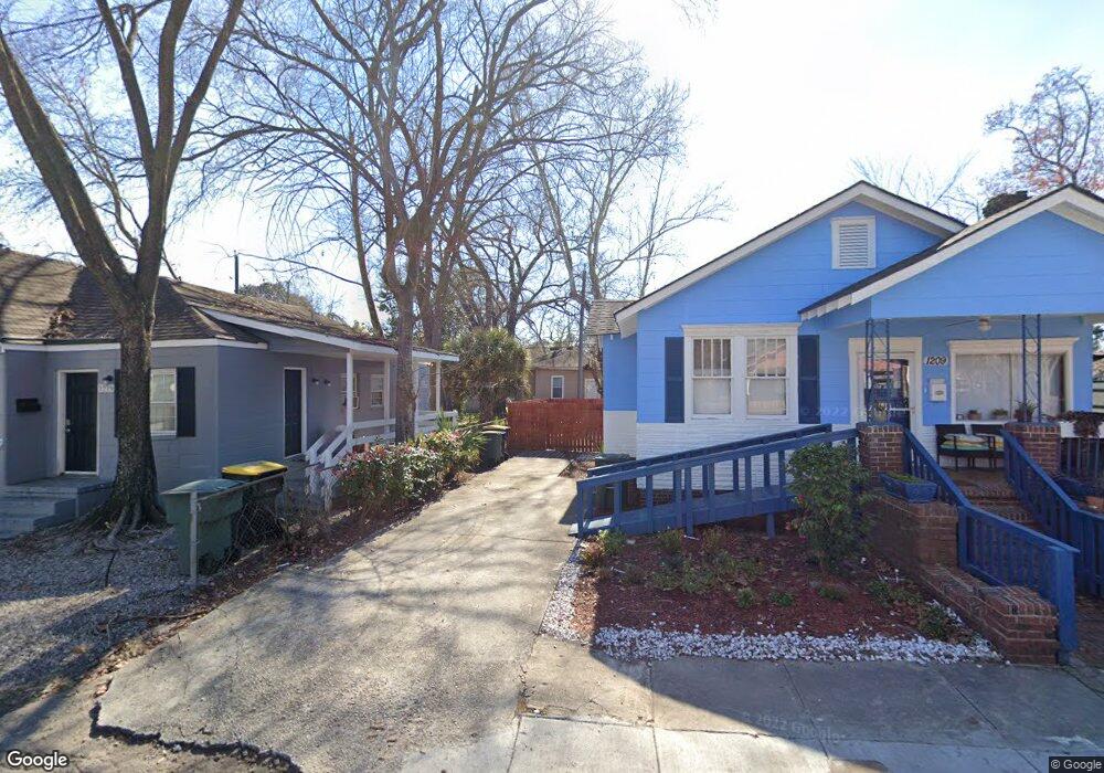 1209 Seiler Ave, Savannah, GA 31404 - photo 1