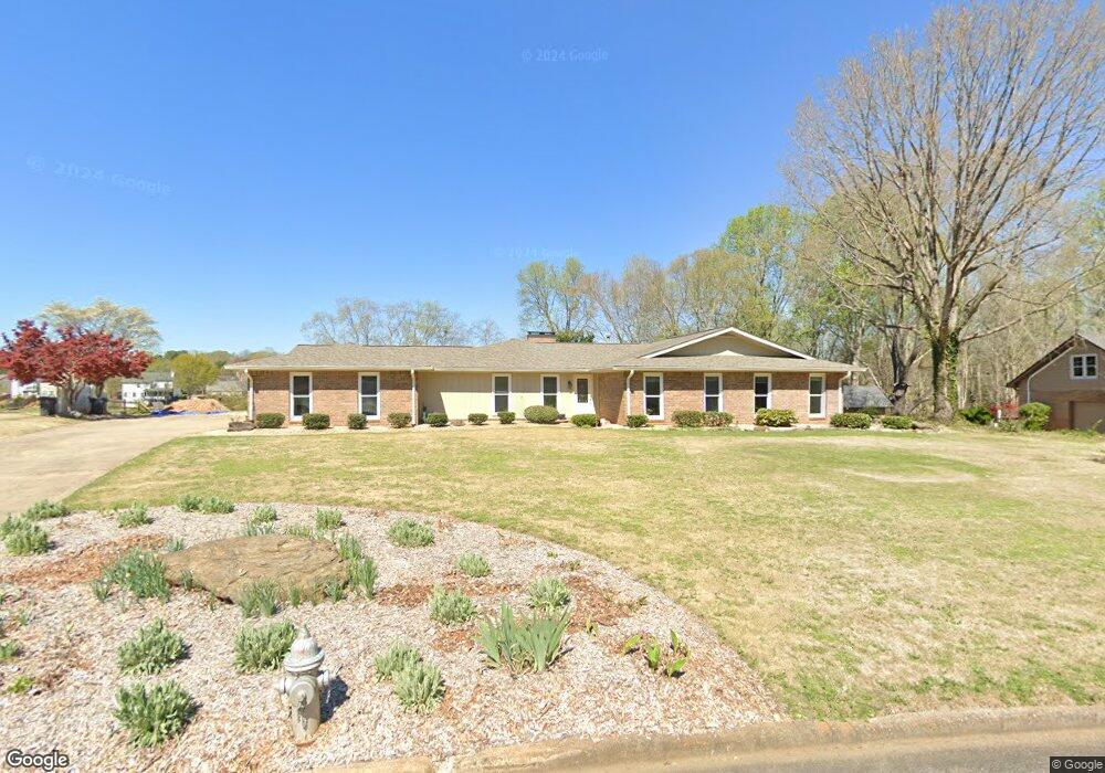 245 Saddle Lake Dr, Roswell, GA 30076 - photo 1