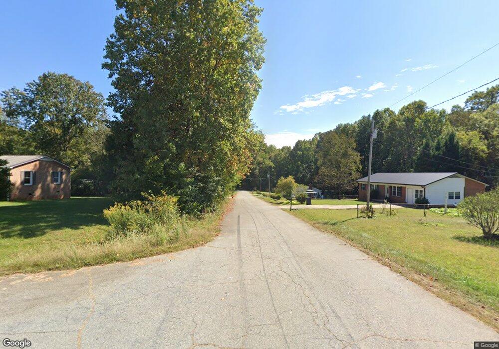 000 Independence Loop unit 44, Statesville, NC 28625 - photo 1