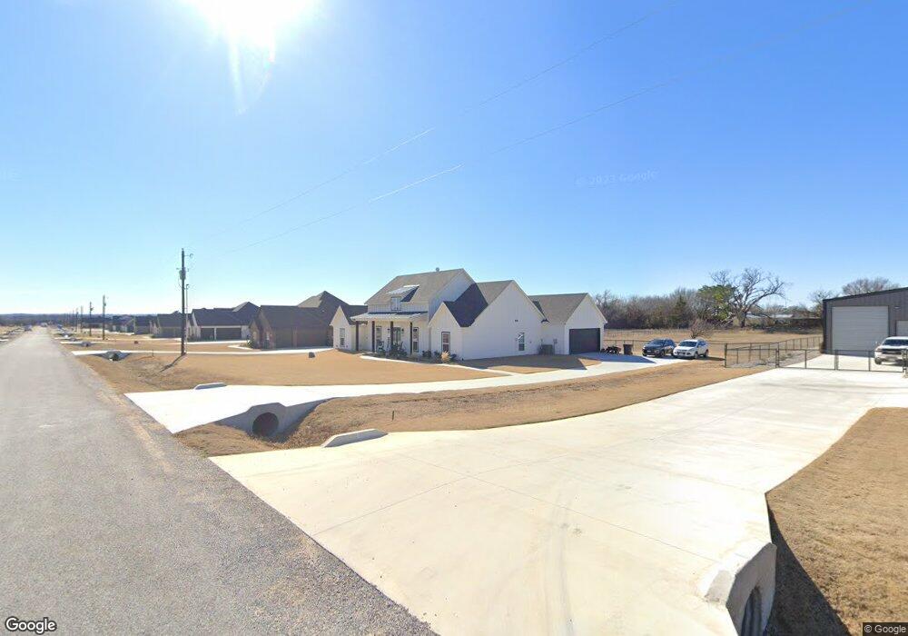 1014 Alex Dr, Springtown, TX 76082 - photo 1