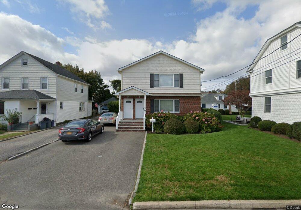 26 Smith St unit 1st Fl, Glen Cove, NY 11542 - photo 1