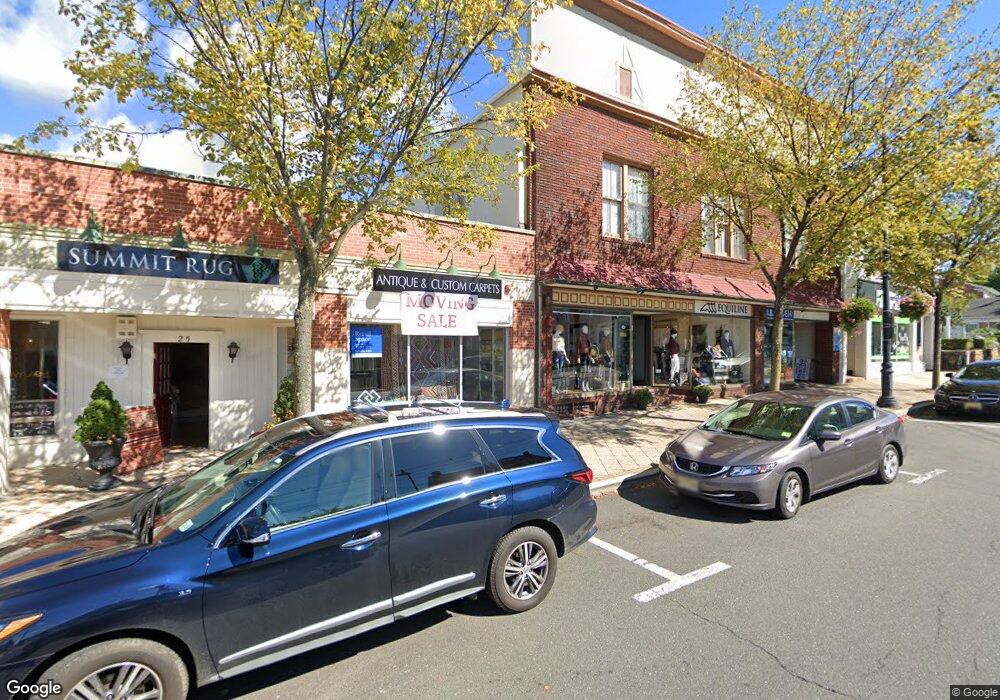 29 Olcott Square unit 6, Bernardsville, NJ 07924 - photo 1