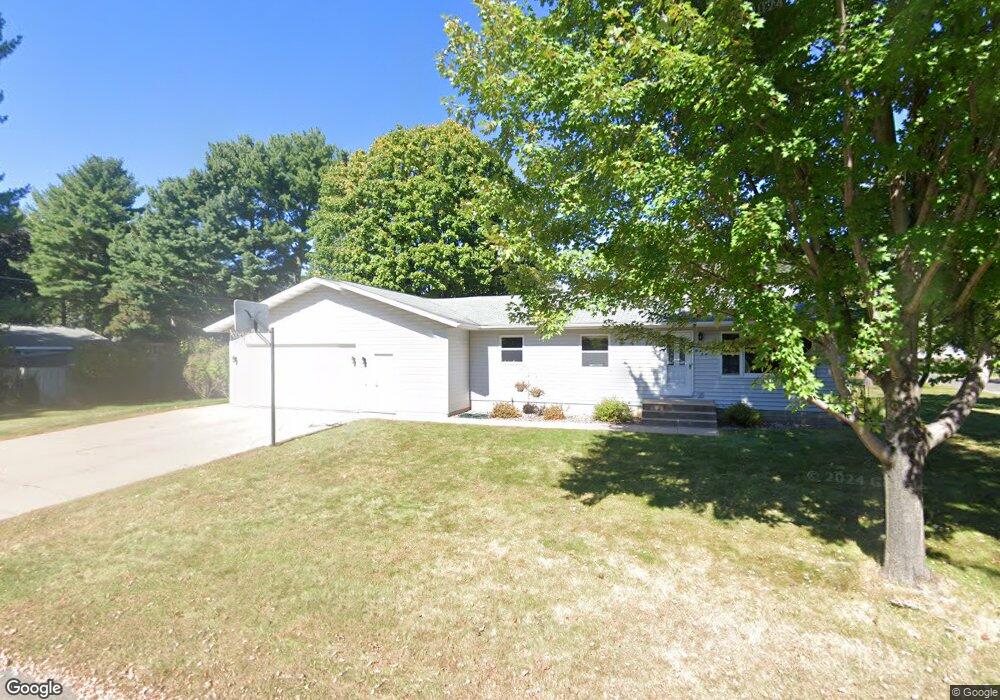 1321 1st Ave E, Menomonie, WI 54751 - photo 1