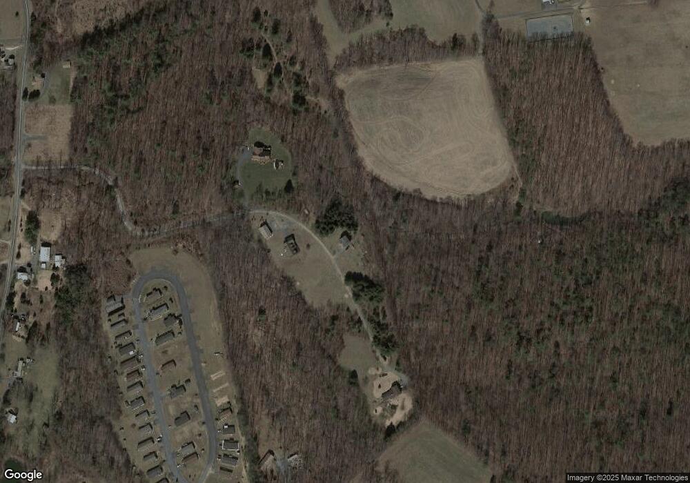 88 Stoneway Ln, New Bloomfield, PA 17068 - photo 1