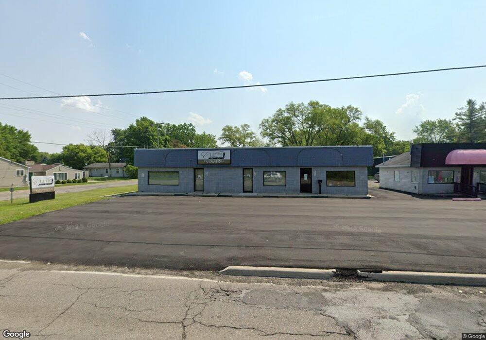 5349 Fenton Rd, Flint, MI 48507 - photo 1