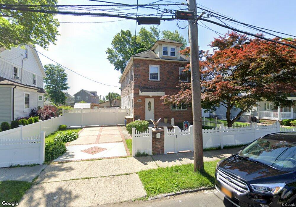 218 3rd St, Staten Island, NY 10306 - photo 1