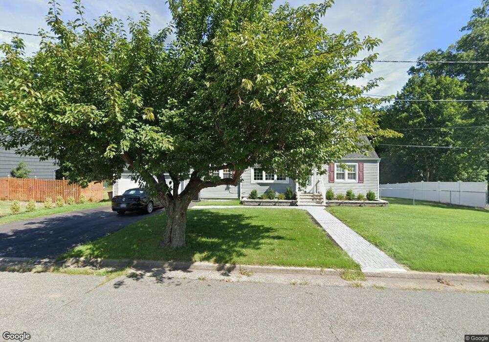 14 Harper St, Piscataway, NJ 08854 - photo 1