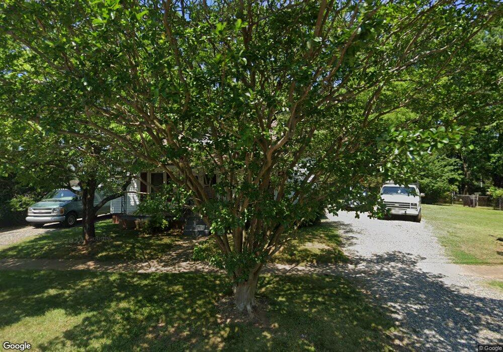 918 7th St, Statesville, NC 28677 - photo 1