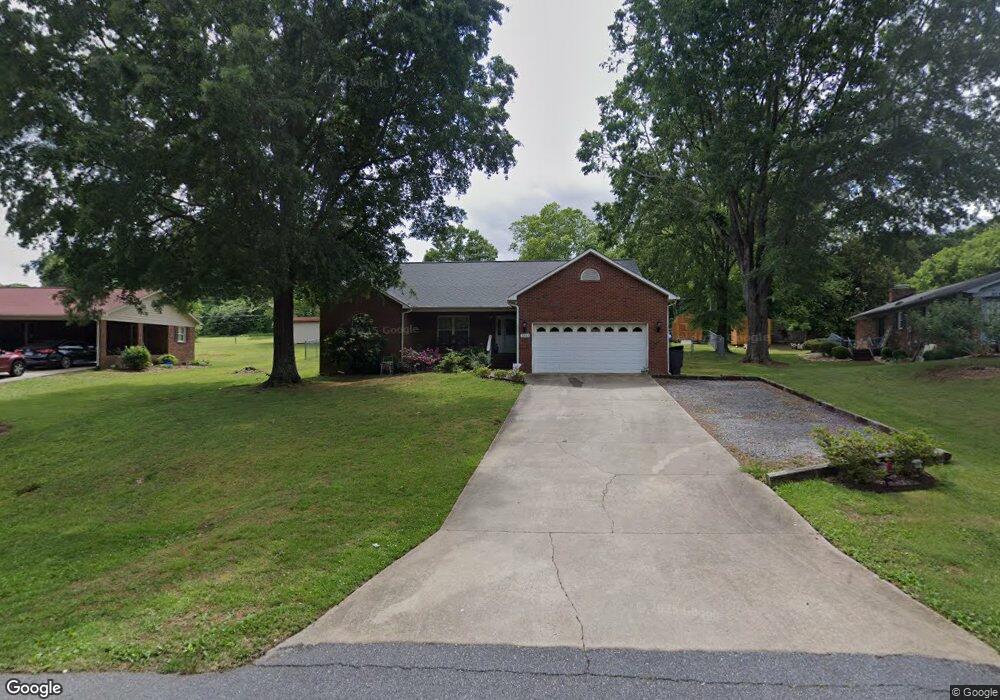 3333 Winchester Ln, Statesville, NC 28625 - photo 1