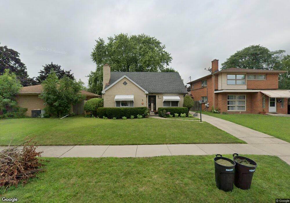 1904 Walnut St, Waukegan, IL 60087 - photo 1