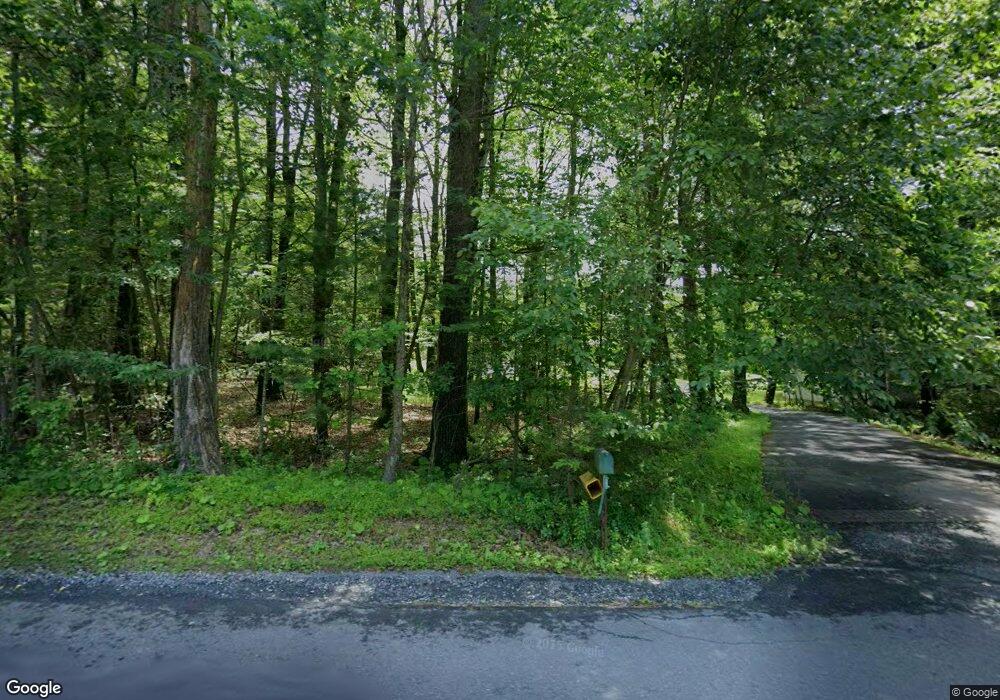 2110 Arnold Dr, Effort, PA 18330 - photo 1