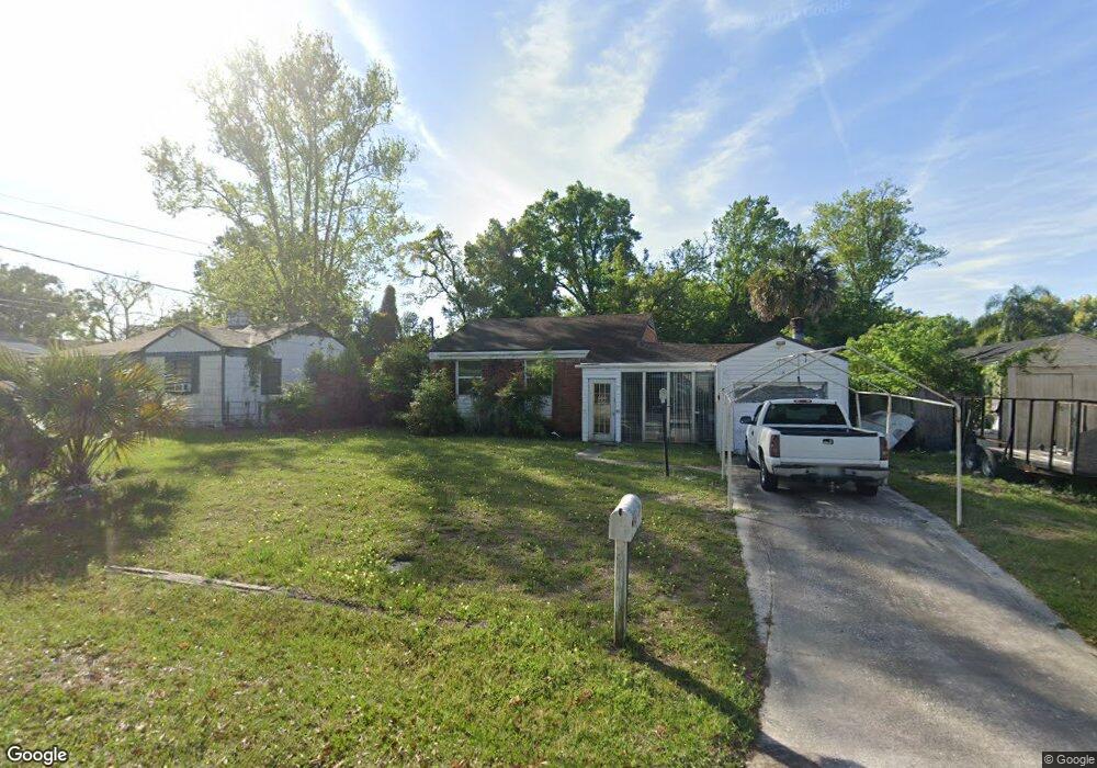 4758 Boxwood Rd, Jacksonville, FL 32210 - photo 1