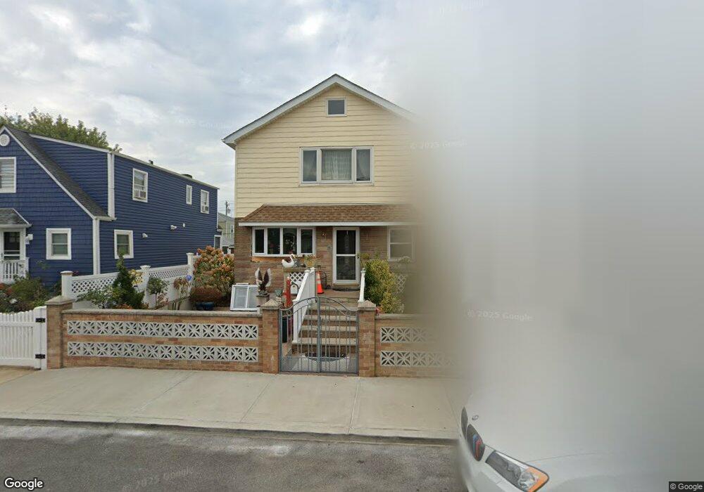 333 Beach 89th St, Rockaway Beach, NY 11693 - photo 1