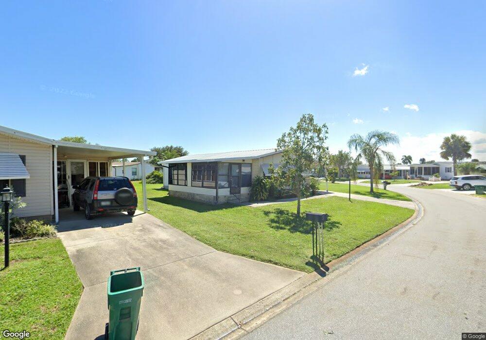 923 Oleander Cir unit 2, Sebastian, FL 32976 - photo 1