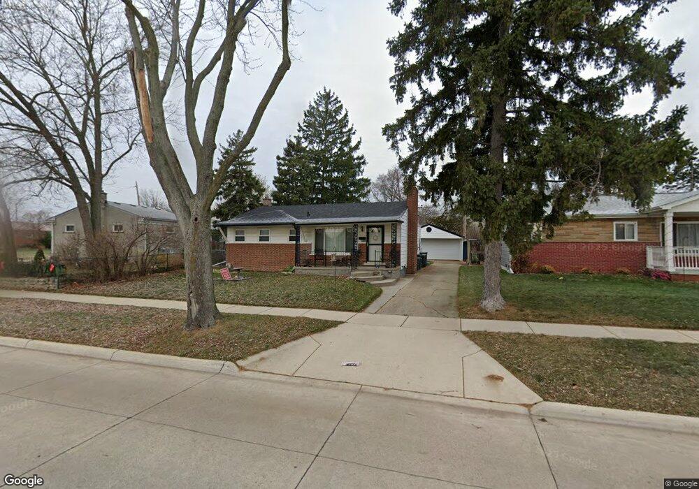 1127 N Bywood Ave, Clawson, MI 48017 - photo 1